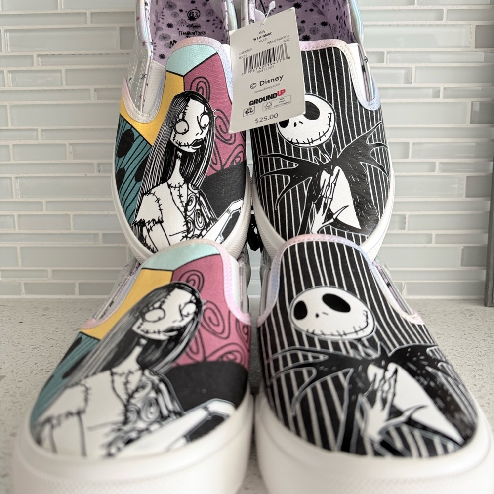 Women’s Disney Nightmare Before Christmas Low Top Slip-On Sneakers 6.5 left only
